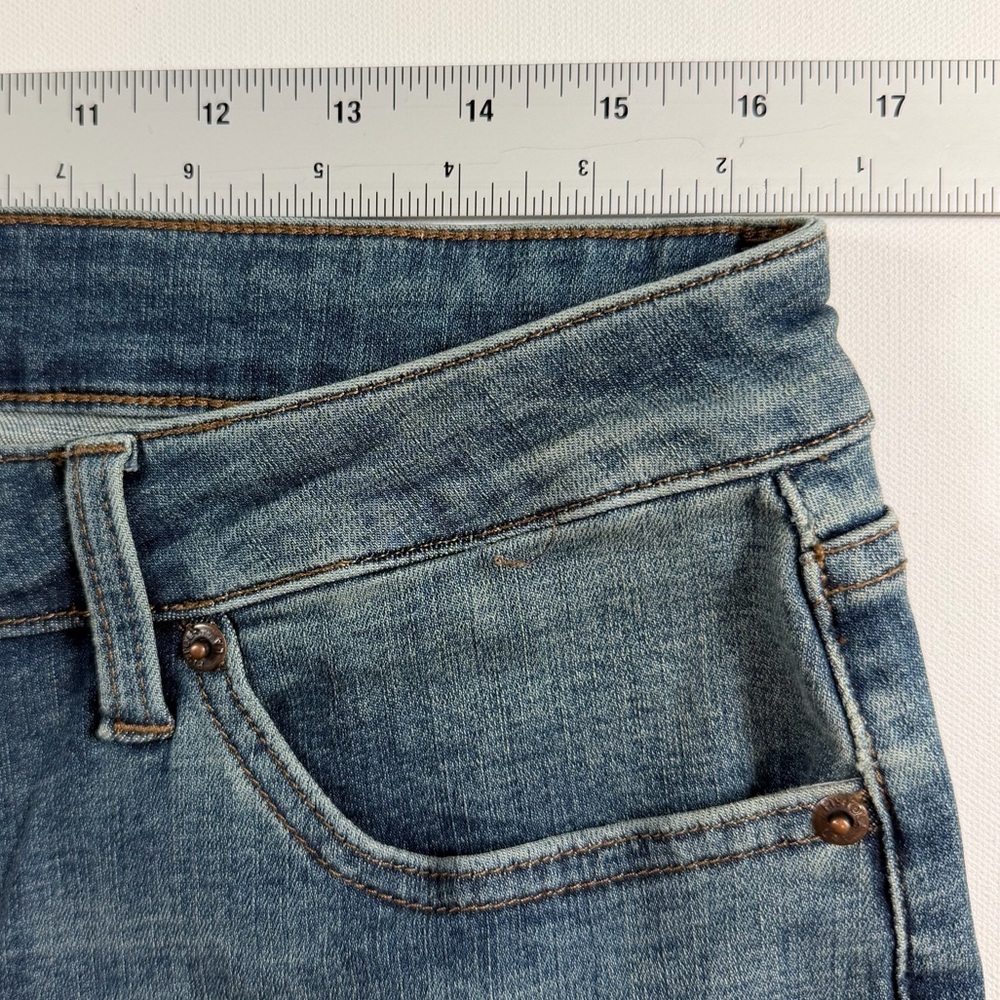 Pistola Denim Skinny Jeans Size 33 Light Wash Stretch Mid Rise Minimalist - Picture 6 of 9